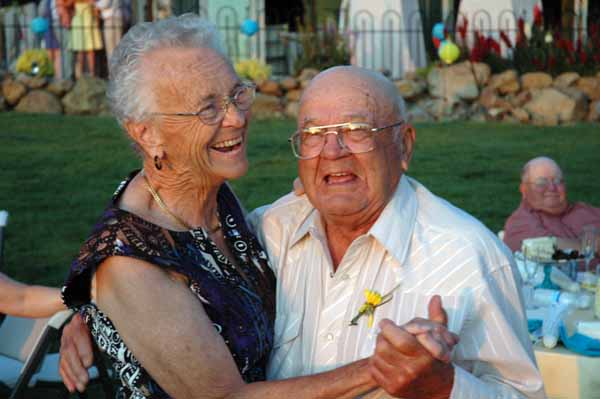 Grandpa Bud and Joan sweep the dance floor