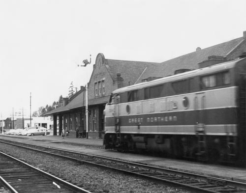 Great Northern Engine at Chehalis, 1950 Great Northern Engine at Chehalis, 1950